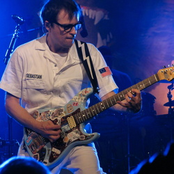 Weezer at the Troc